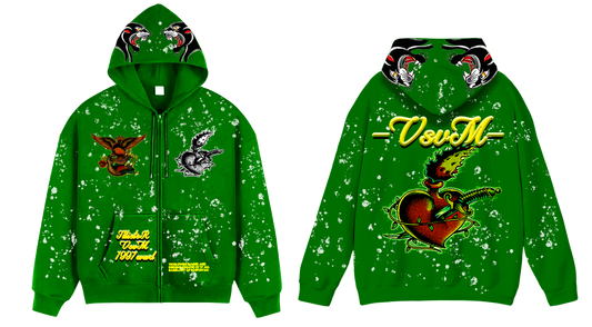 "Real Charged Hearts" Geen Zip Hoodie